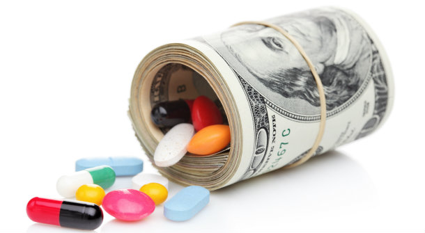 large_article_im124_Money_Medicine_shutterstock_64120381