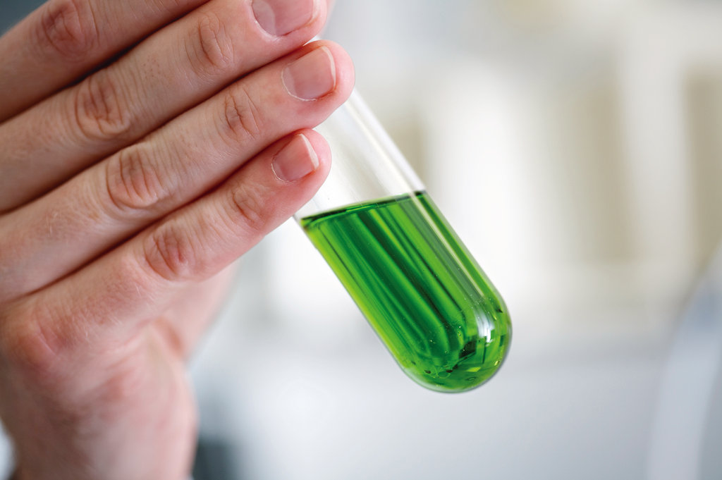 SIGNIFICANT HEALTHCARE MOVES: Cardica, Inc (NASDAQ:CRDC), Anthera Pharmaceuticals Inc (NASDAQ:ANTH), Valeant Pharmaceuticals Intl Inc(NYSE:VRX)